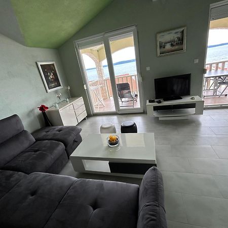 Villa Bubi Trogir Exterior photo