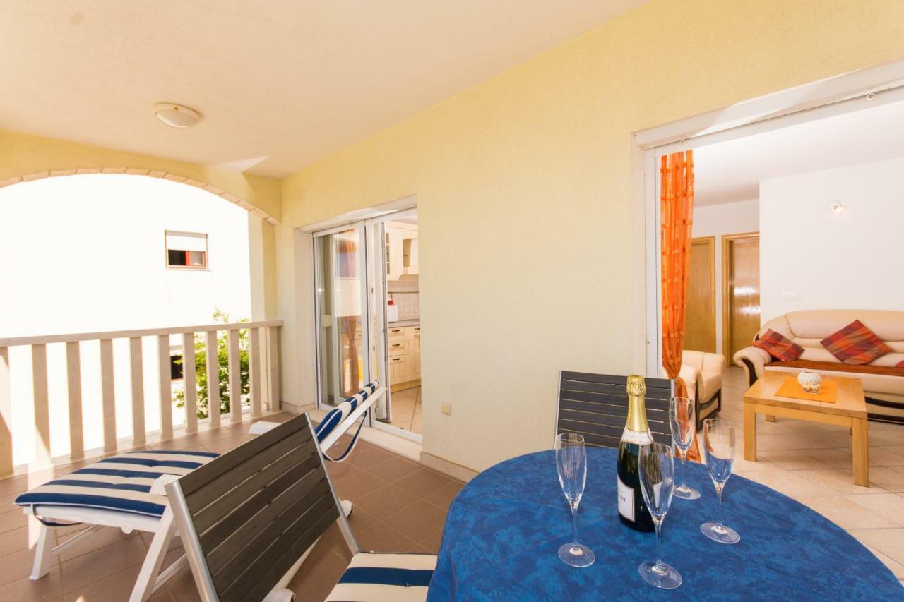 Villa Bubi Trogir Exterior photo